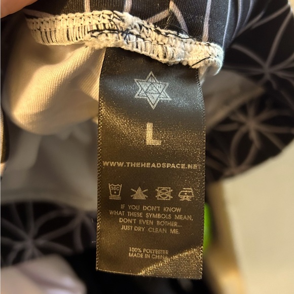 NWT: The Headspace Flower of Life Yoga Flare Pants - Picture 2 of 3